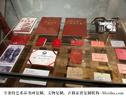 国画采购-专业的文物艺术品复制公司有哪些？